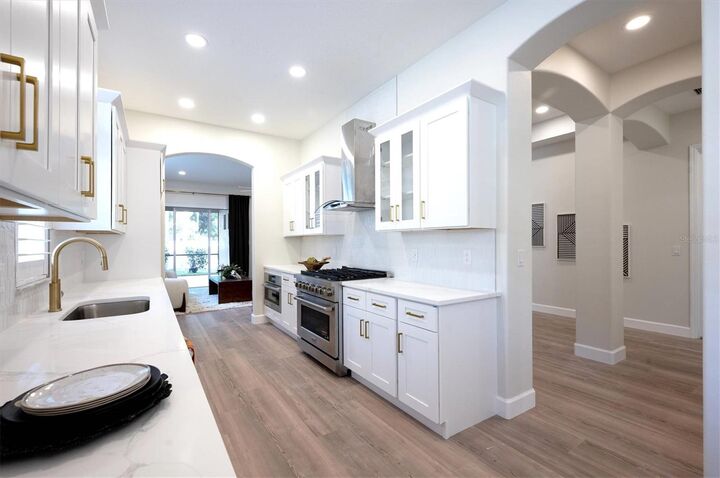 Property Photo: 14608 Mirasol Manor Court FL 33626
