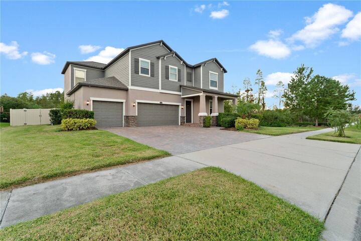 Property Photo:  3123 Hilliard Dr  FL 33543 