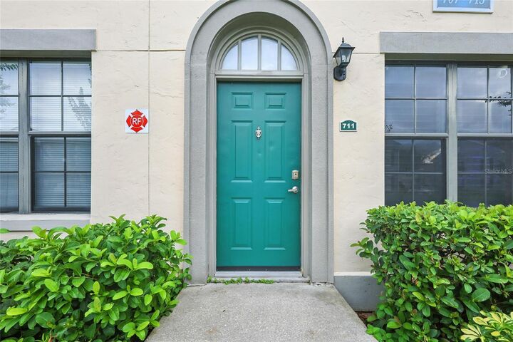 Property Photo:  711 Centervale Drive 711  FL 34747 