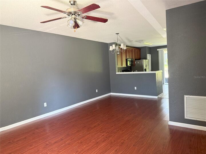 Property Photo: 1281 Pepperdine Lane FL 32771
