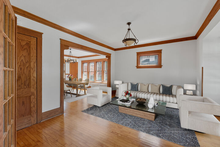 Property Photo:  3806 N Maryland Ave  WI 53211 
