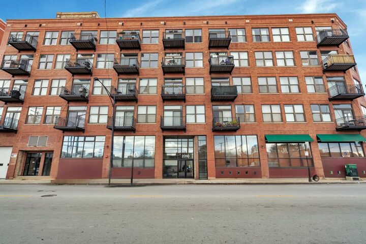 Property Photo:  2310 S Canal Street 212  IL 60616 