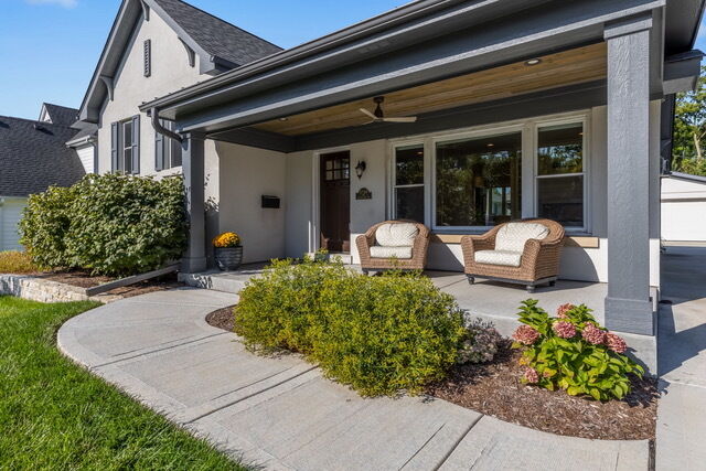 Property Photo: 5726 Carpenter Street IL 60516