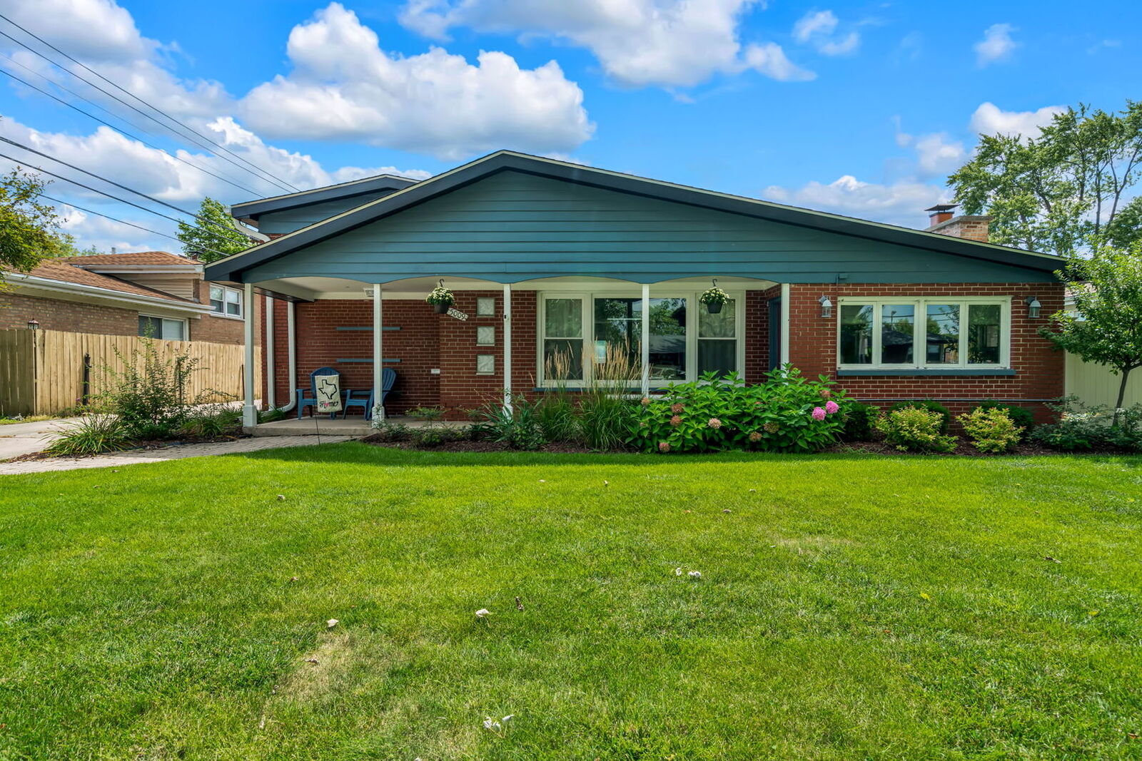 Property Photo:  5009 W 105th Street  IL 60453 