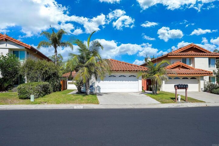 Property Photo: 15662 Caminito La Torre CA 92128