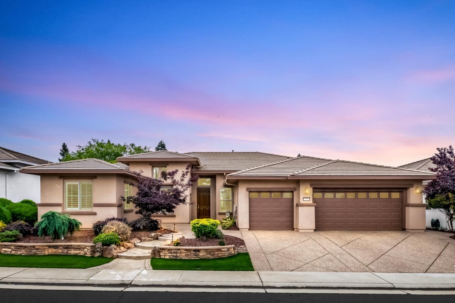 Property Photo:  2291 Walden View Lane  CA 95648 
