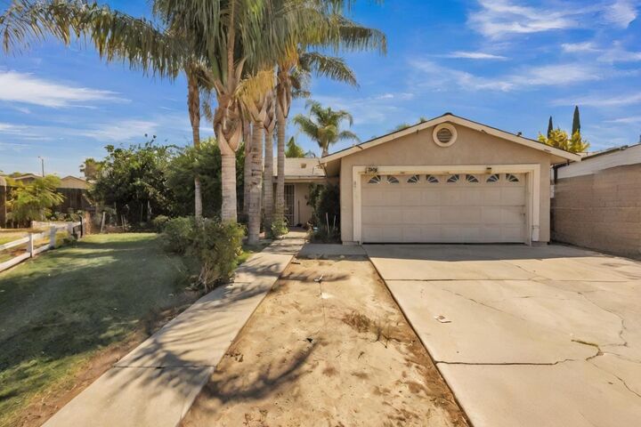 Property Photo:  500 Chestnut Avenue  CA 95376 