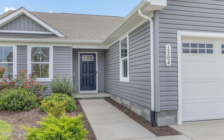 Property Photo:  1304 Elder Street  NC 27909 