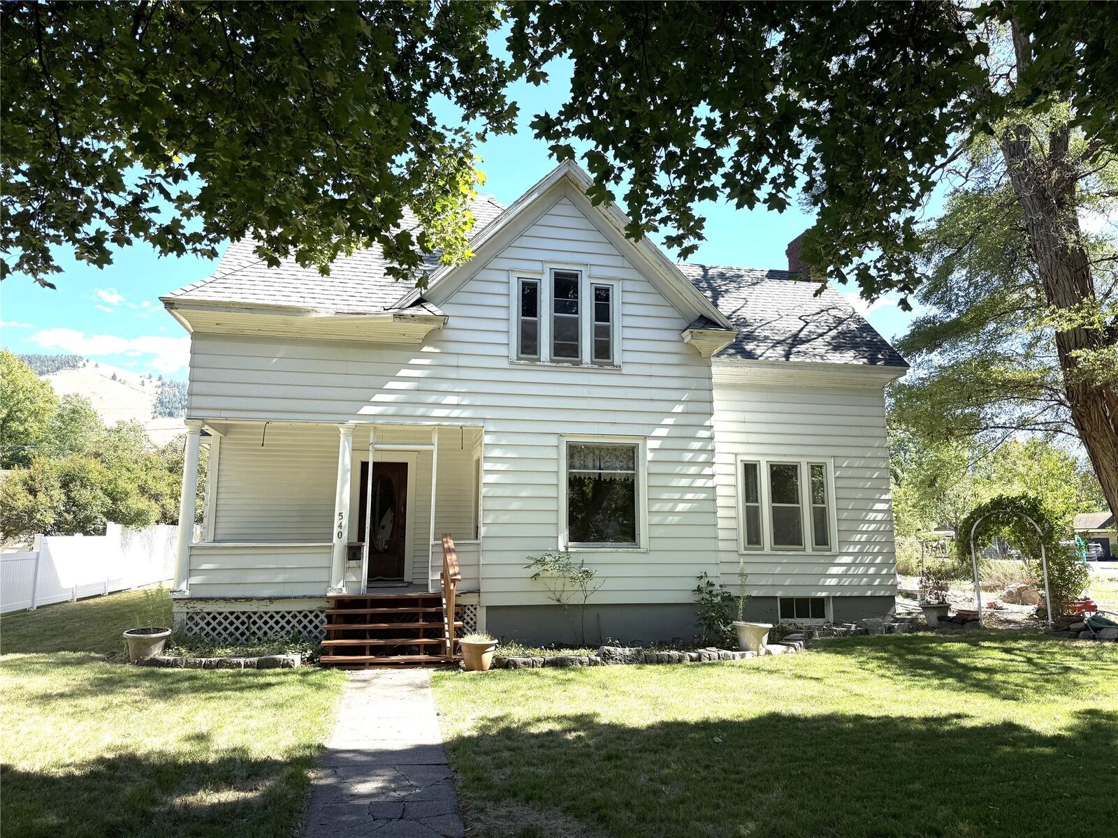 Property Photo: 540 Ford Street MT 59801