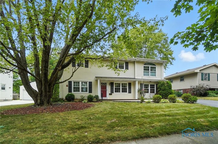 Property Photo: 2636 Hollybrook Drive OH 45840