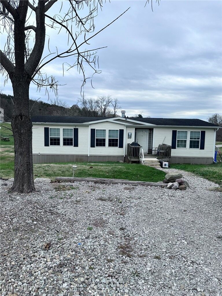 Property Photo:  116 Homewood Rd  WV 26101 