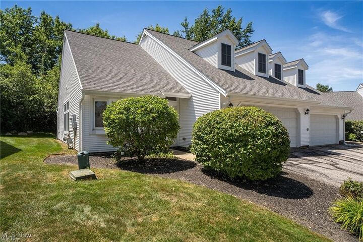 Property Photo:  5760 Emerald Ridge A  OH 44139 