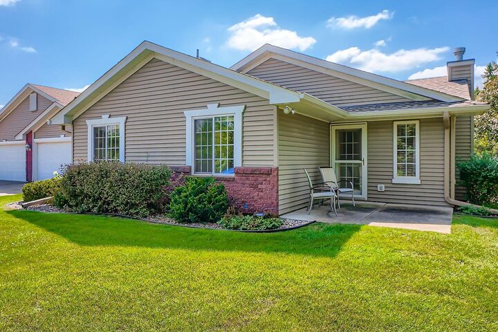 Property Photo:  6080 Pond View Drive  MN 55331