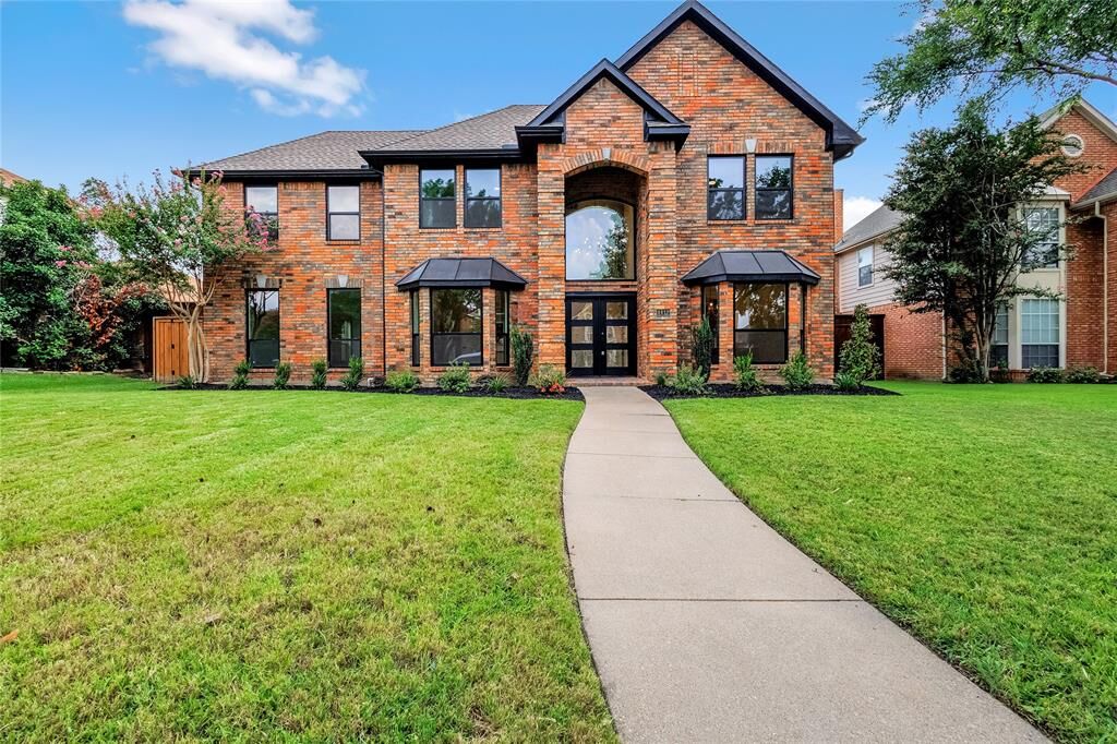 Property Photo: 4412 Saber Court TX 75024
