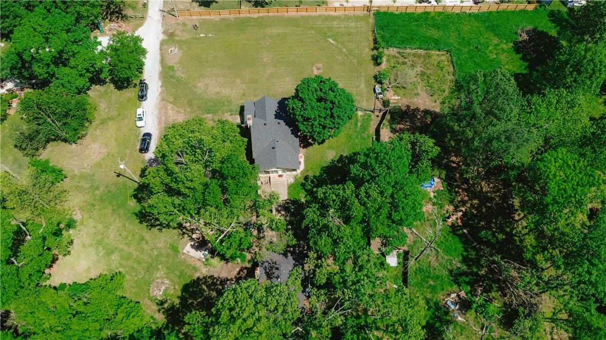 Property Photo:  2711 & 2717 Aspen Lane  AR 72758 