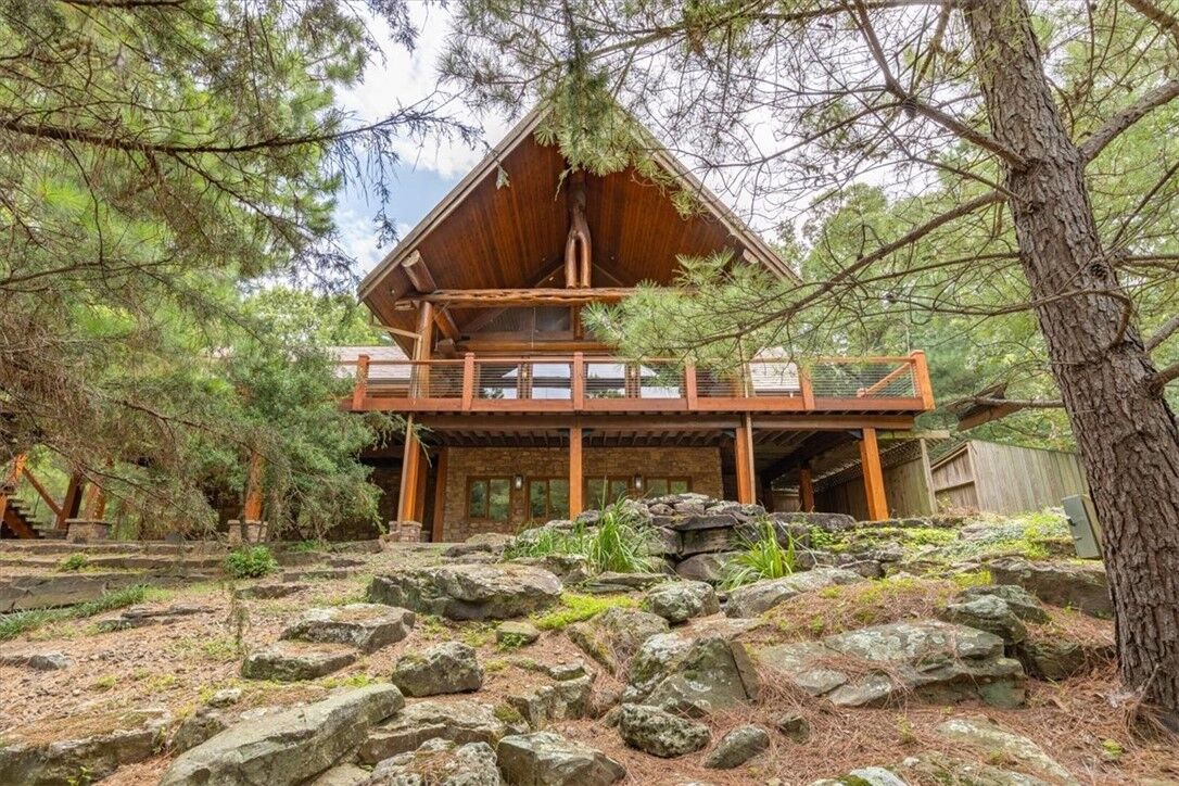 Property Photo: 1170 Crossover Road AR 72701