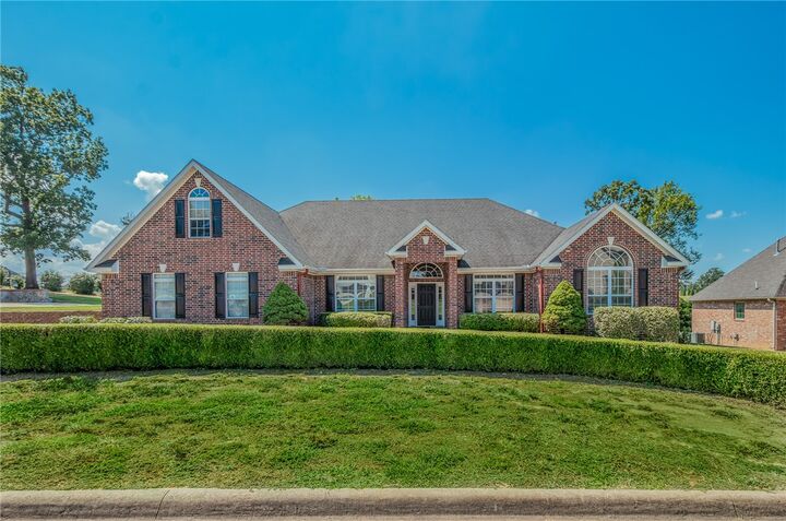 110 W Champions Boulevard  Rogers AR 72758 photo