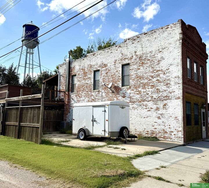 Property Photo: 104 Gordon Street NE 68460