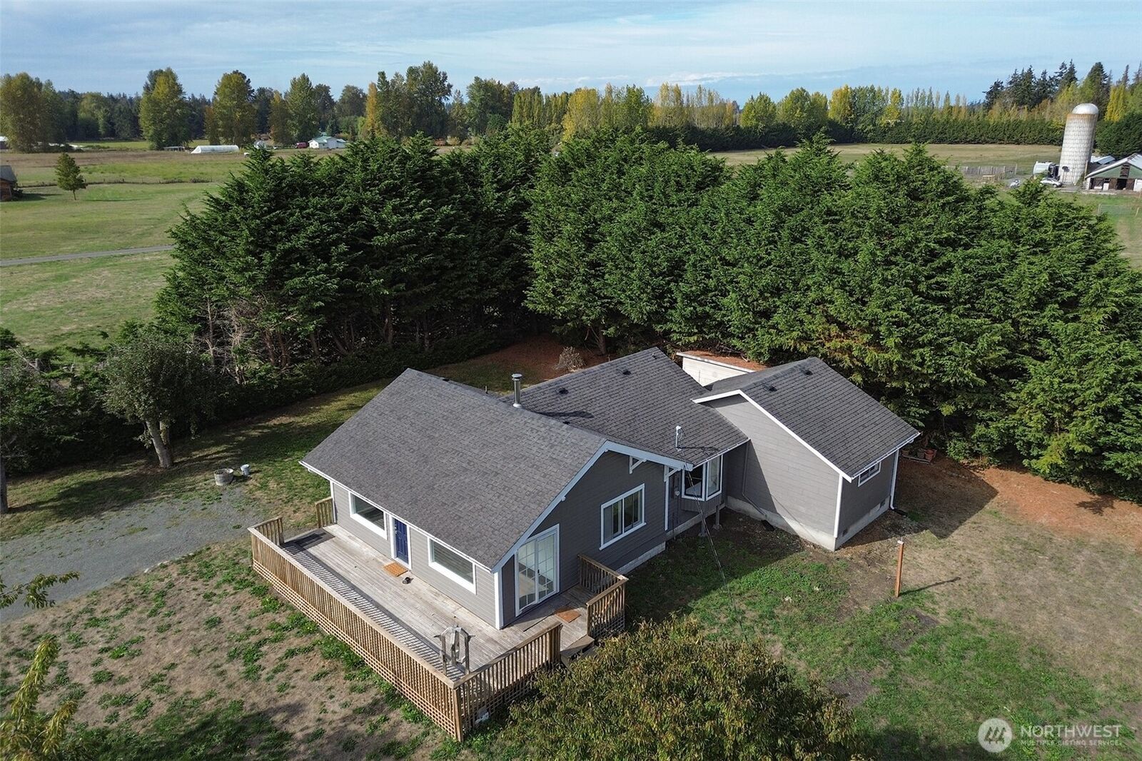 Property Photo: 851 Spath Road WA 98382