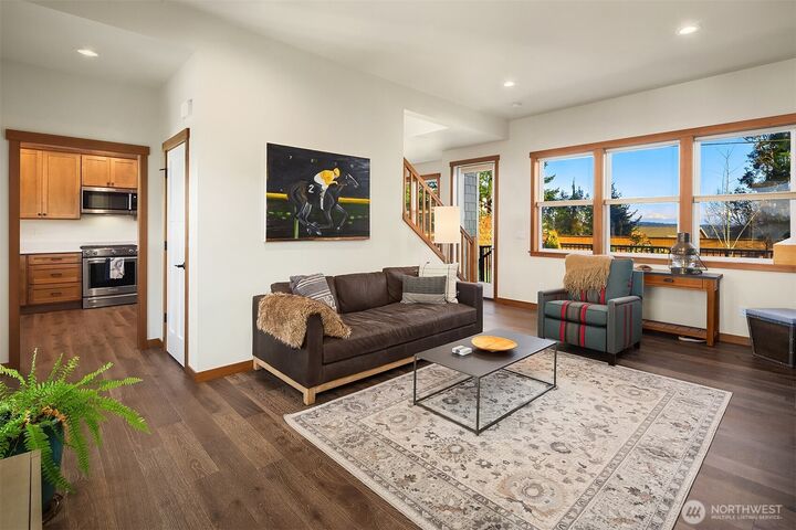 Property Photo: 4997 Eagle Ridge Drive WA 98249