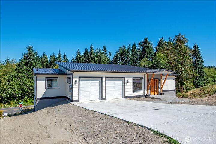 5633  Morningtown Place  Freeland WA 98249 photo