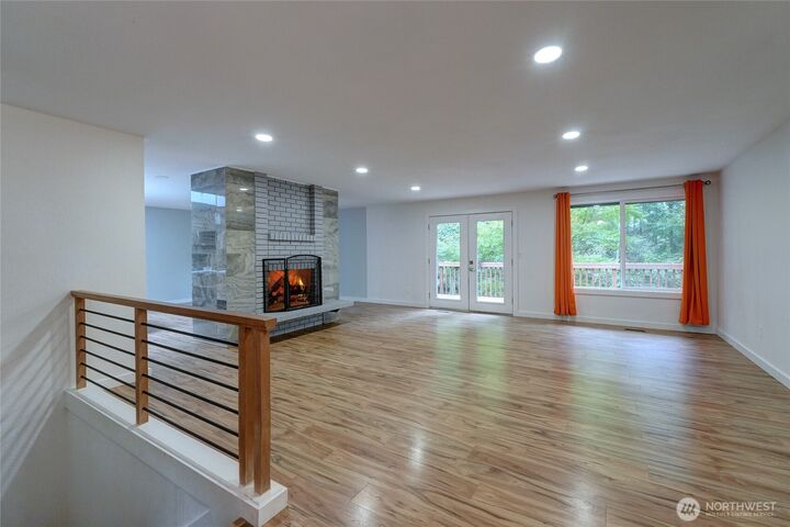 Property Photo:  4106  4th Street Pl SW  WA 98373