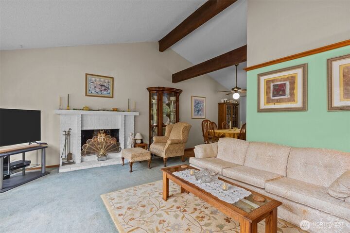 Property Photo:  11419 SE 322nd Place  WA 98092 