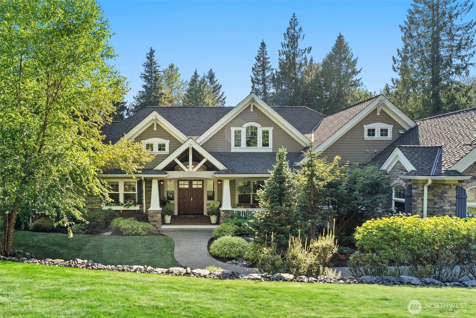 Property Photo: 20115 223rd Avenue NE WA 98077