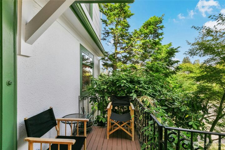 Property Photo: 510 13th Street WA 98225