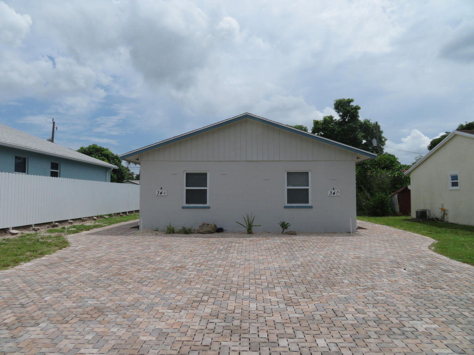 Property Photo: 340 Fleming Avenue B FL 33463