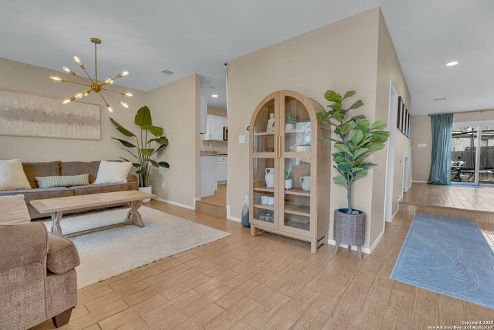 Property Photo: 1330 Summit Crk TX 78258