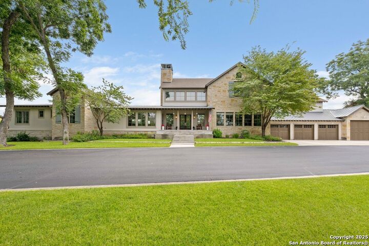 Property Photo: 535 Vista Del Rio TX 78130