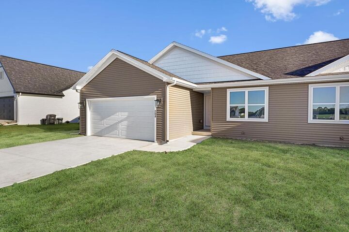 Property Photo: 308 Lilac Lane WI 53589