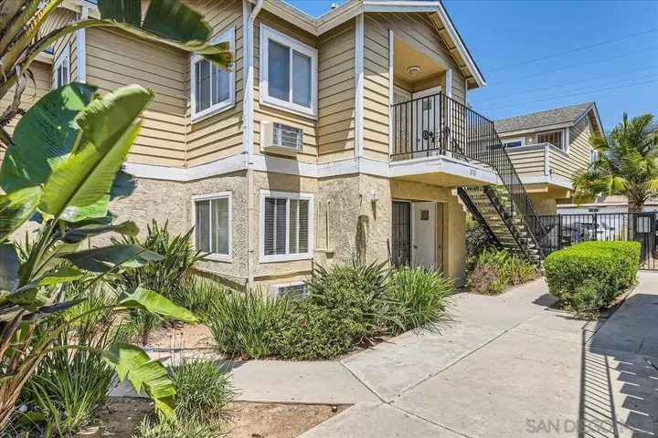 Property Photo: 3770 National Ave 2 CA 92113