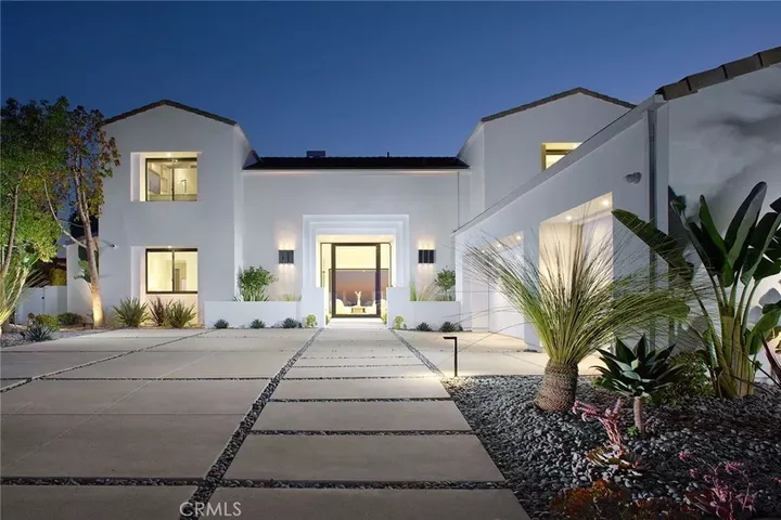 Property Photo: 27 Gavina CA 92629