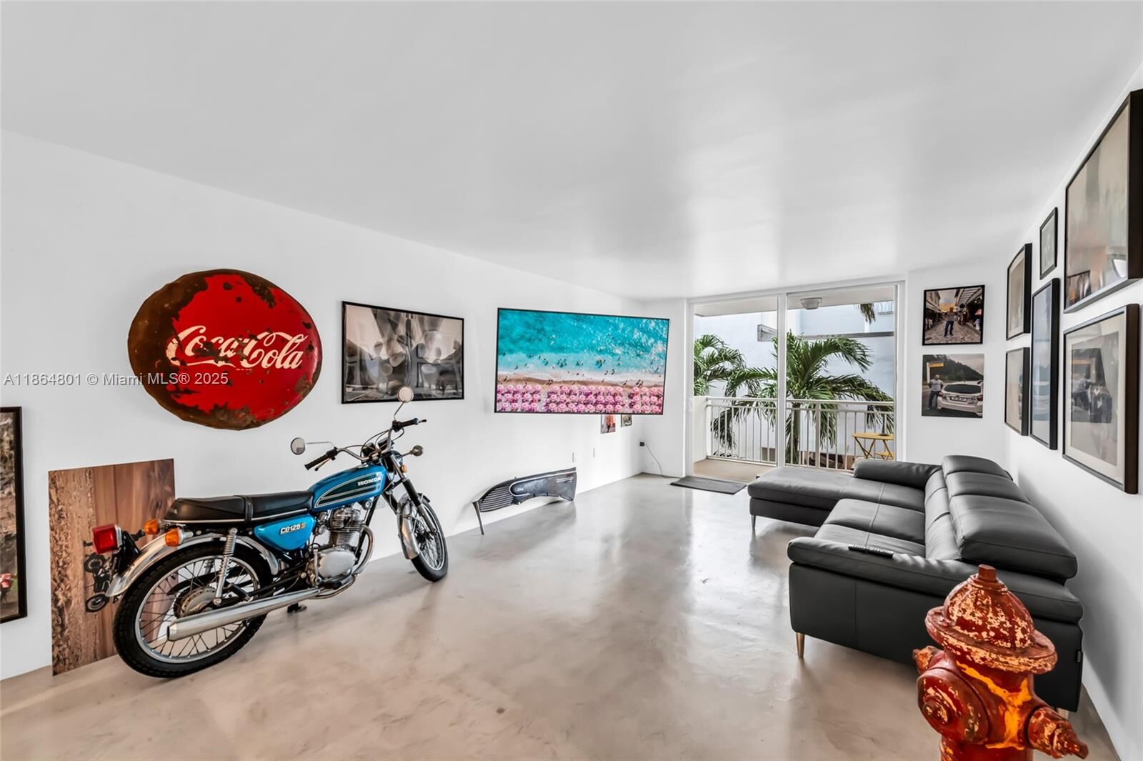 Property Photo: 1666 West Ave 307 FL 33139