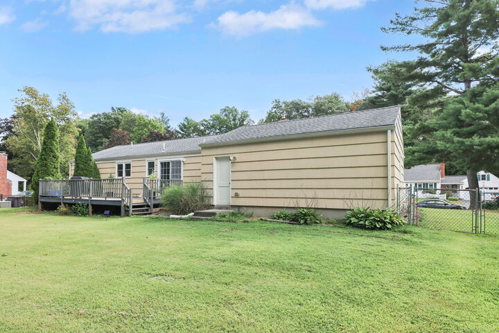 Property Photo:  14 Ridge Road  CT 06082 