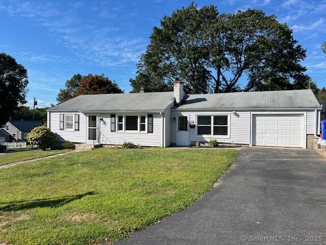 Property Photo: 121 Riverview Avenue CT 06340