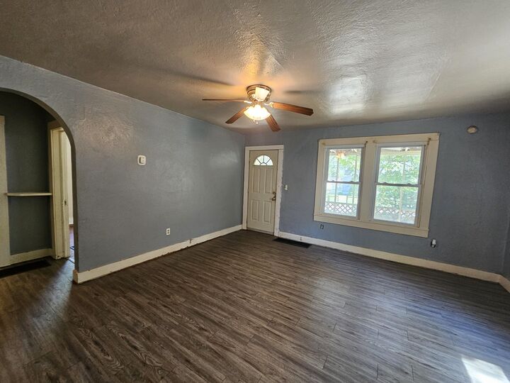 Property Photo:  503 S West Street  MO 65712 