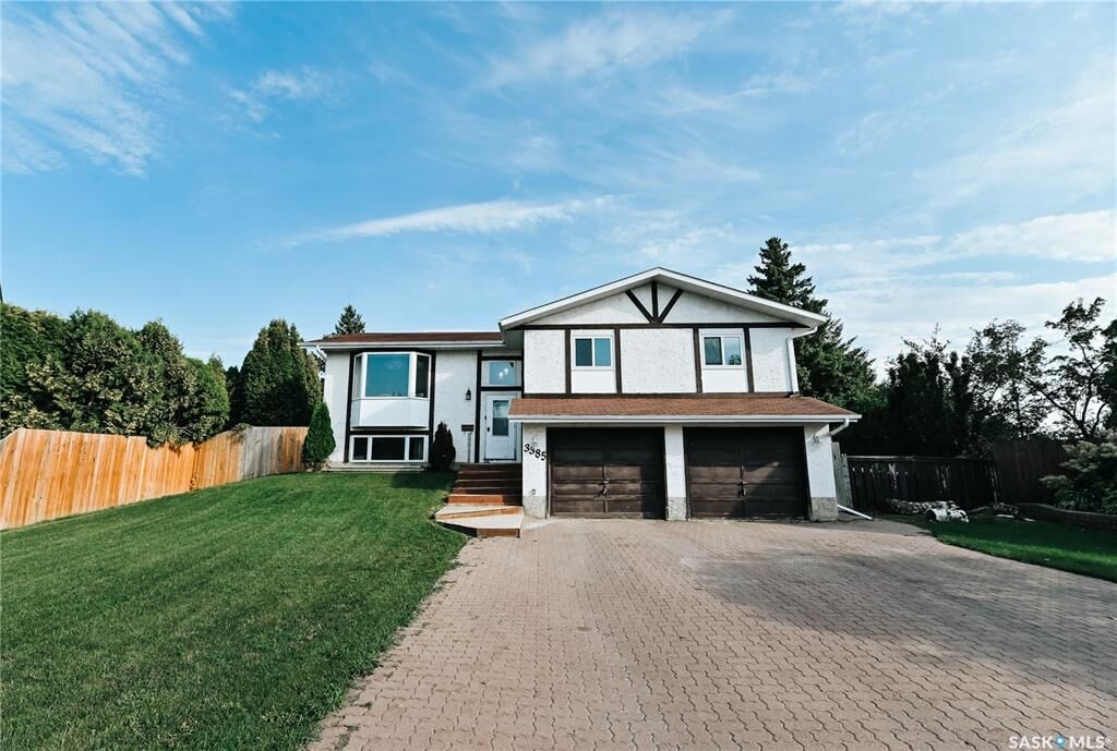 Photo de la propriété: 3385 Dent Crescent SK S6V 7H2