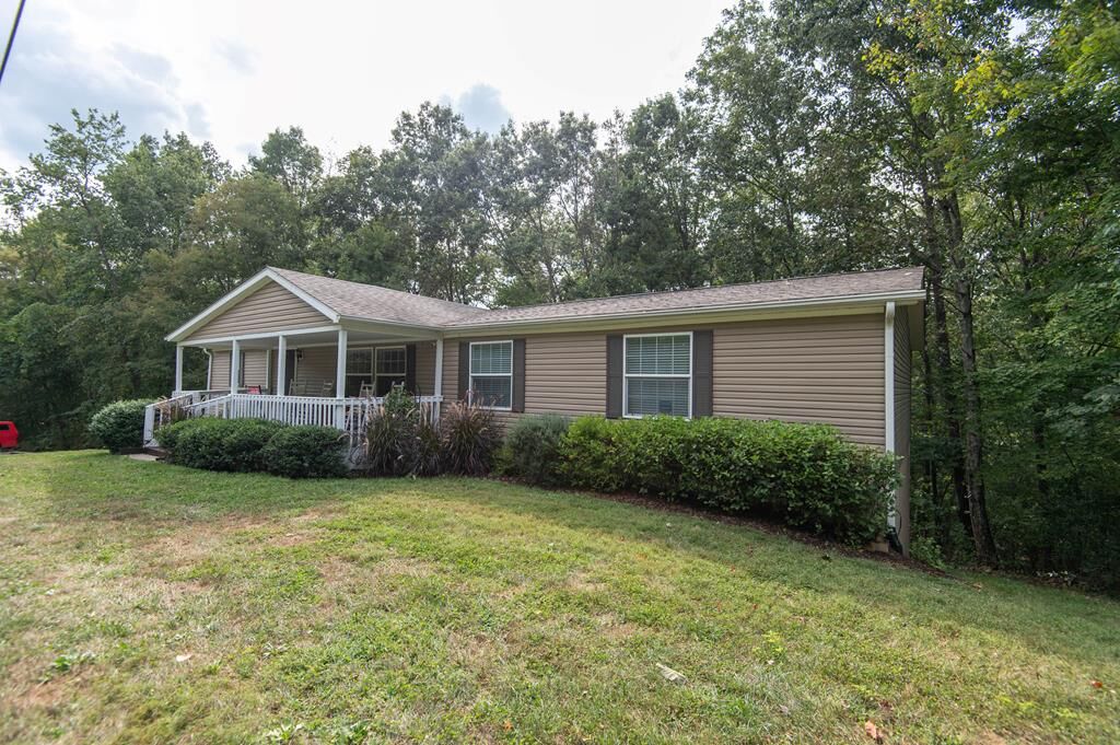 Property Photo: 2545 Debord Road OH 45601