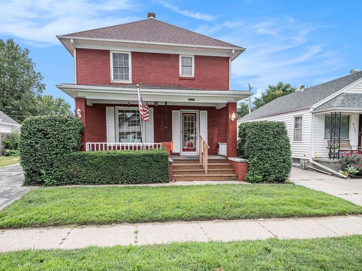 2525 Ave D  Council Bluffs IA 51501 photo
