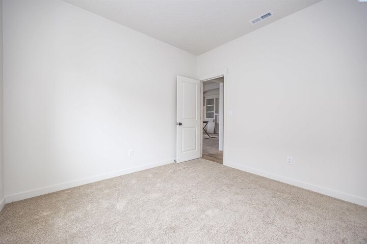 Property Photo: 215 Schrute Road WA 99350