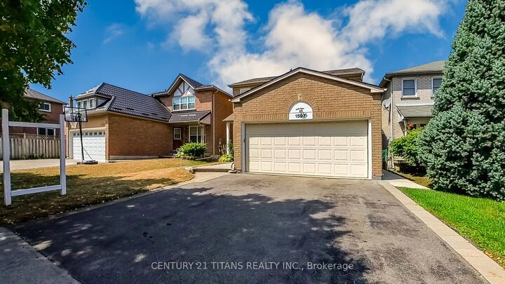Property Photo: 1597 Amberlea Road ON L1V 5N8
