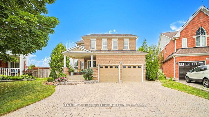 Photo de la propriété: 1217 Leacock Court ON L1K 2R3