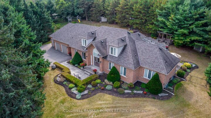 Property Photo:  16 Indiana Drive  ON L7E 0C6 