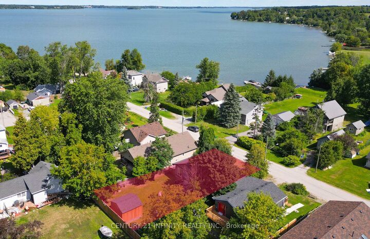 16 Park Street  Scugog ON L0B 1E0 photo