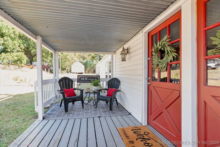 Property Photo:  509 W 5th Street  OK 74344 
