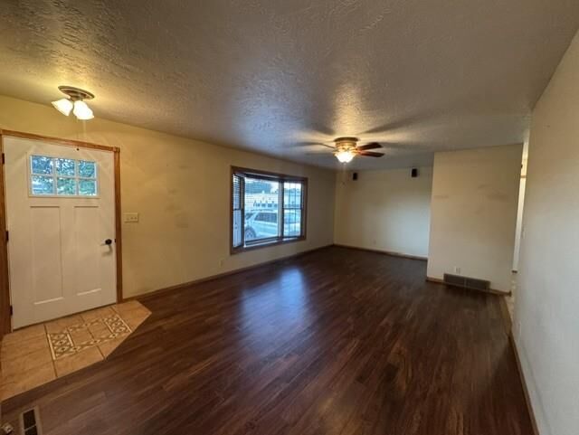 Property Photo:  314 8th St.  SD 57062 