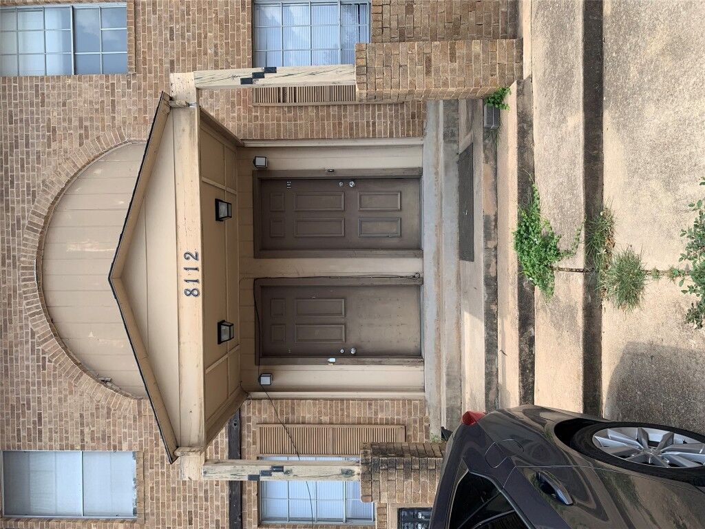Property Photo: 8112 Sonnet Avenue 102 TX 78759